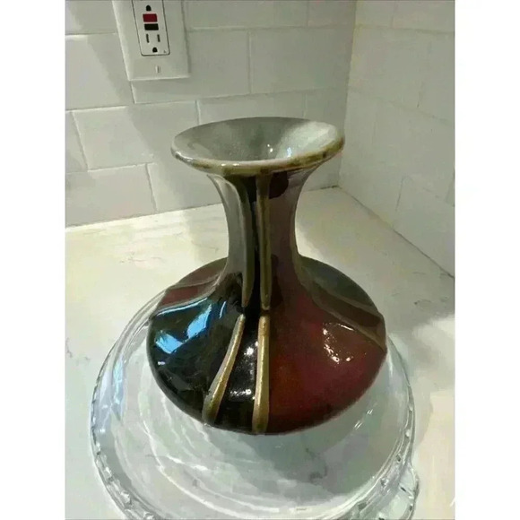 Fabulous Pottery Vase Red Olive Glaze Gold Stripes 6.5" - Picture 7 of 10